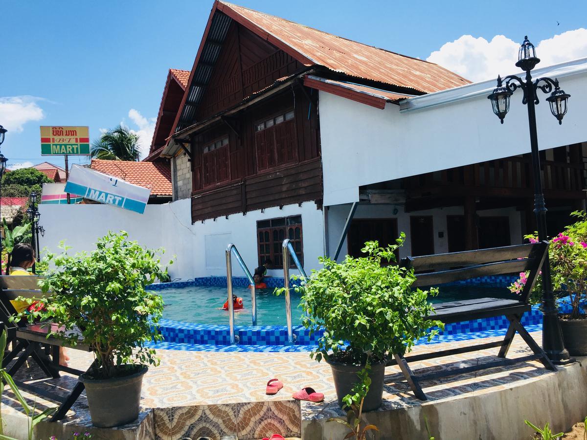 Vang Vieng Homestay Buitenkant foto